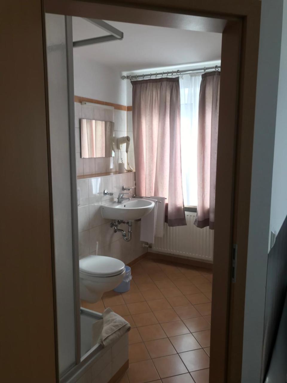 Hotel Guntia Boardinghouse Günzburg Eksteriør billede
